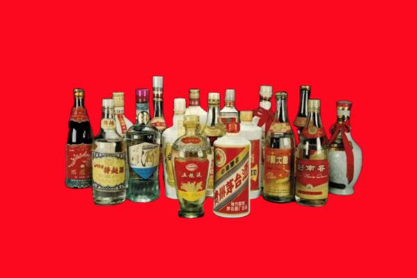 十堰市竹山回收十八老酒.jpg